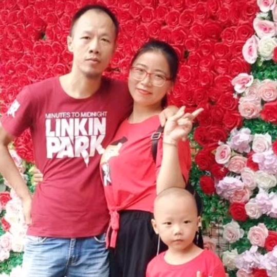 杨杨得意@顺理成张！