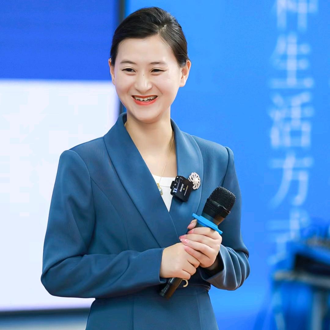 成都形体塑形  娟子