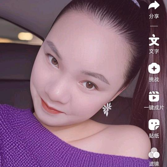 不哭不闹带着微笑