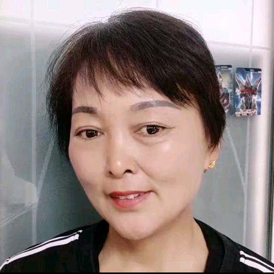 李大姐^_^爱管闲事😃