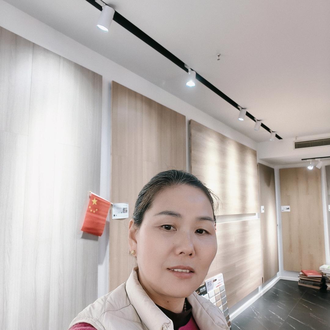 赵姐:泾县大卫地板木门