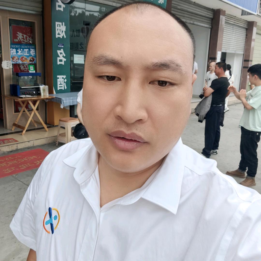老尚在四川（光头强）