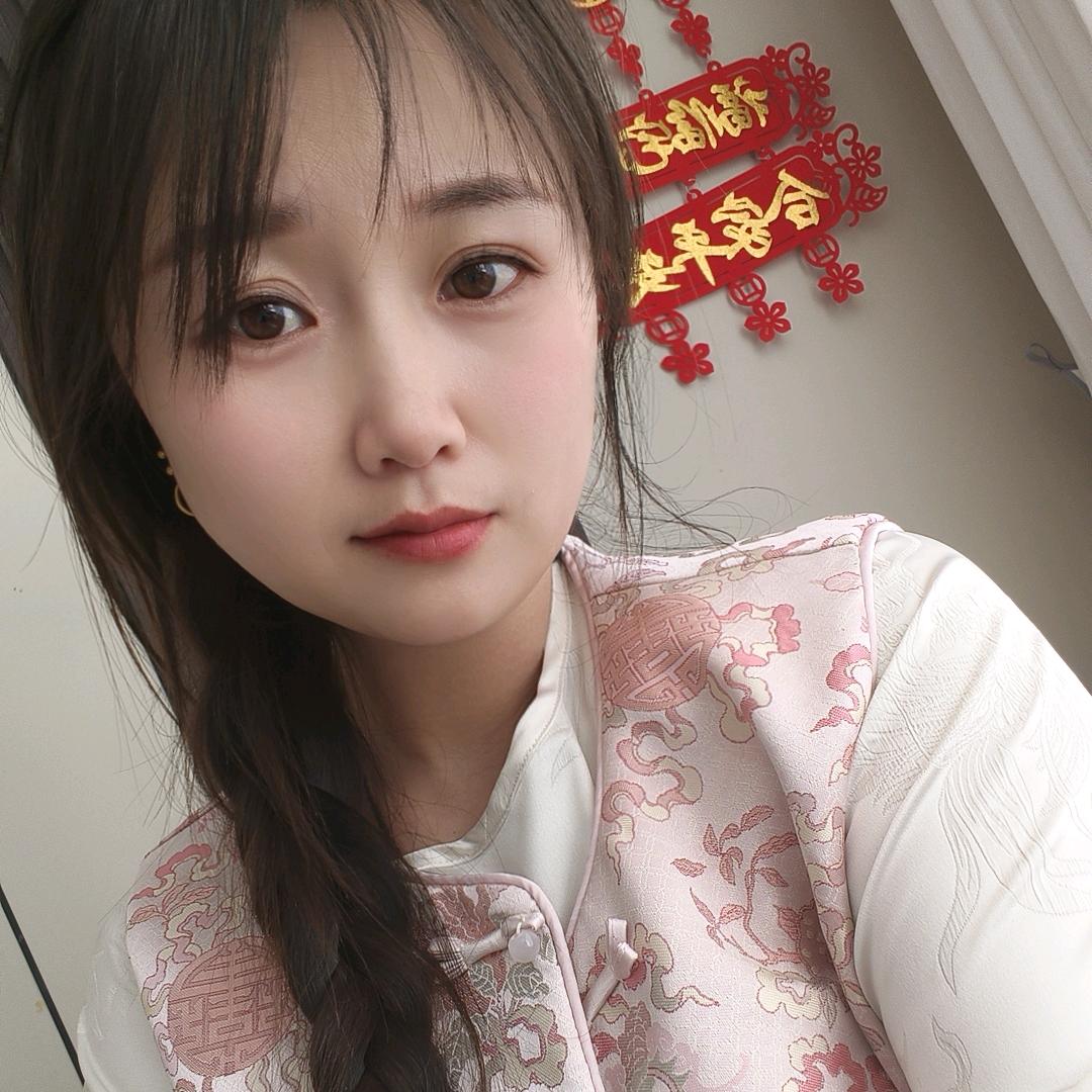 A某某