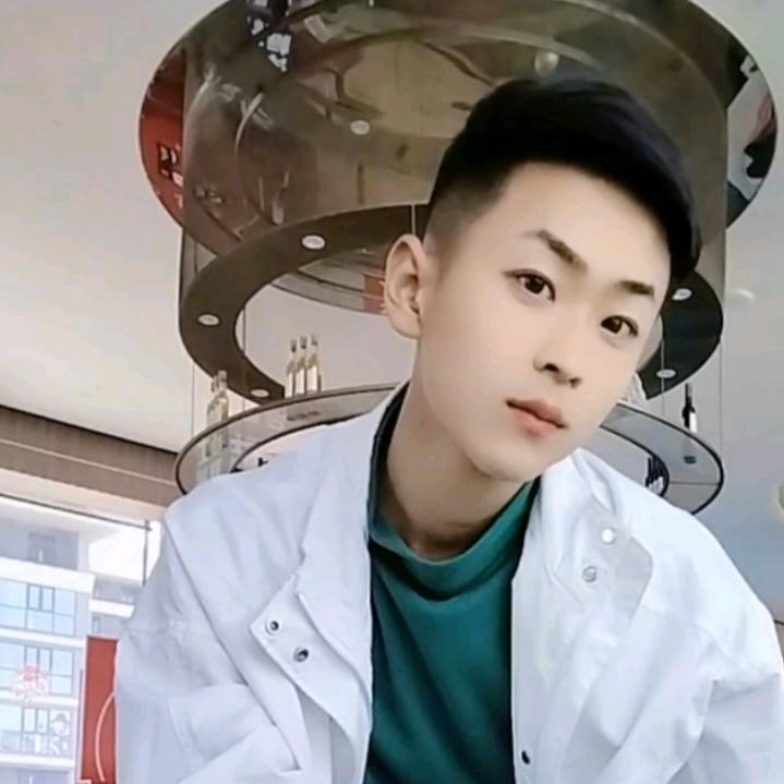 曹俊伟