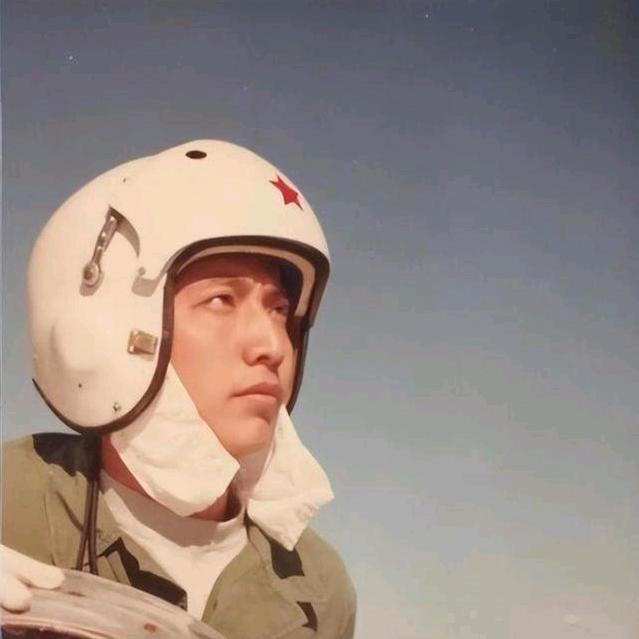 秋霜哥