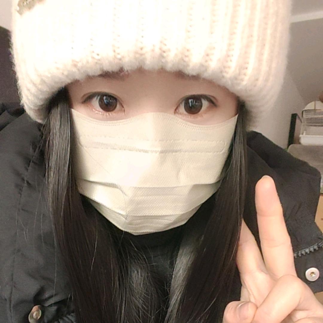 ╰悲伤浅笑