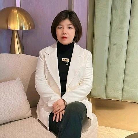 娄姐（娄总）