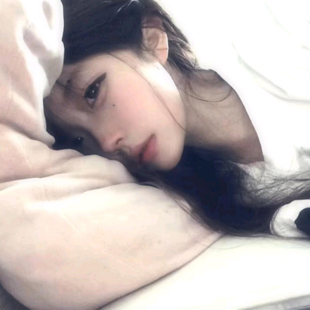 呆婕.