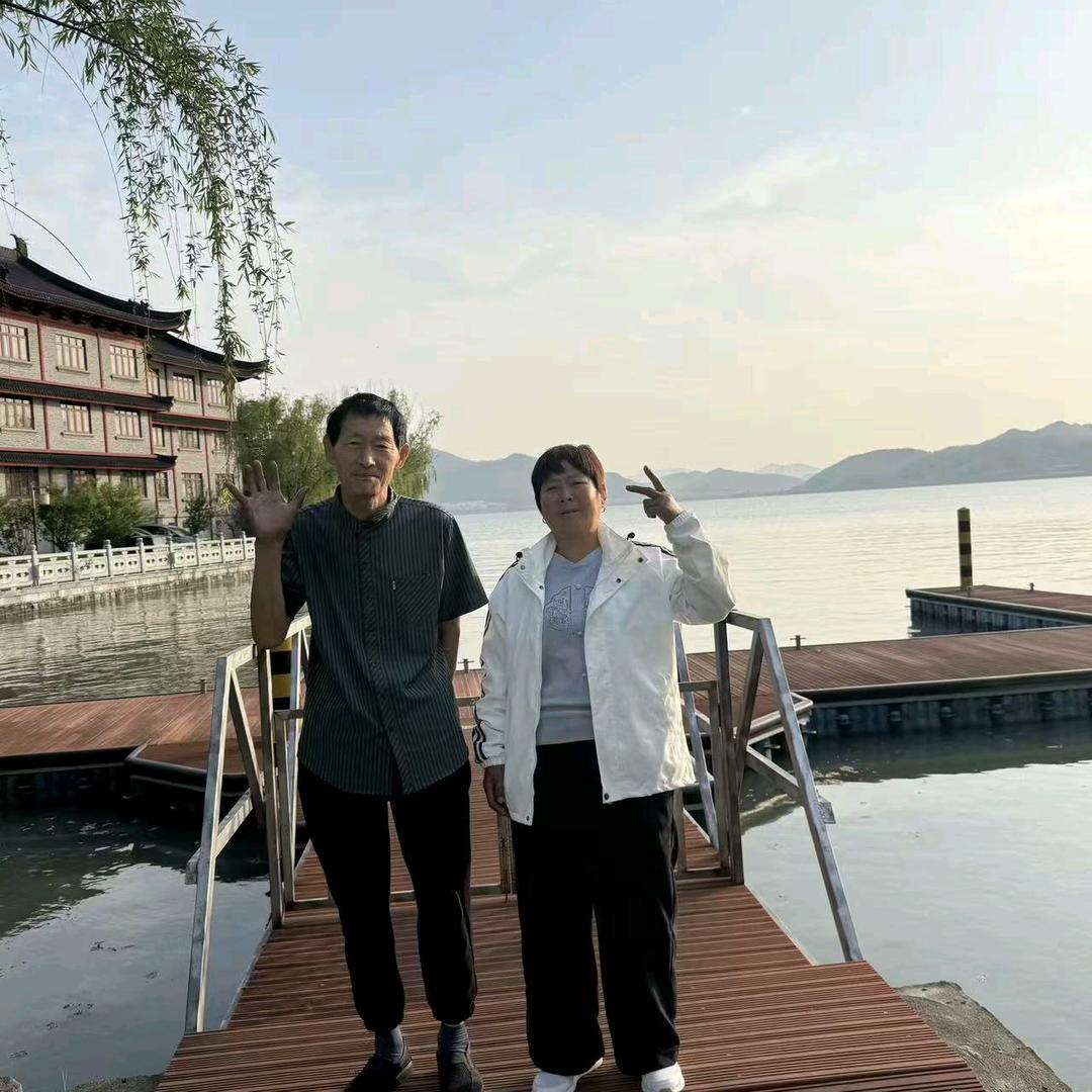 姚启信
