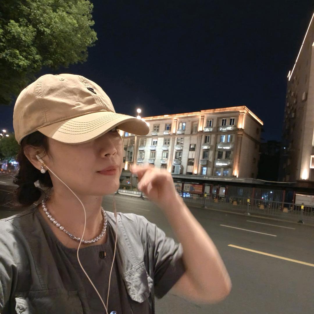 🌈 七七