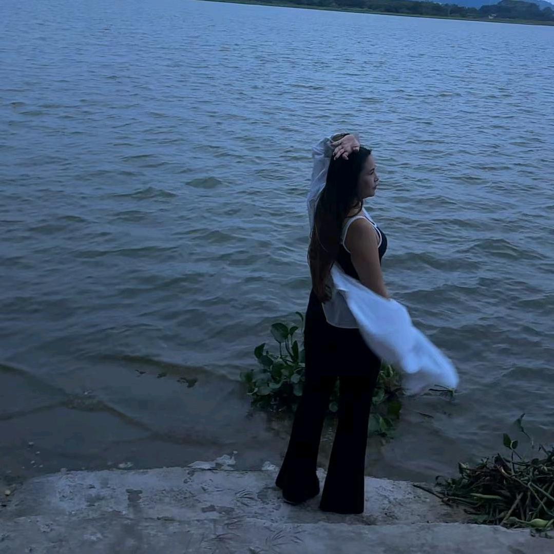 💘炸街🌷女孩 ☣️