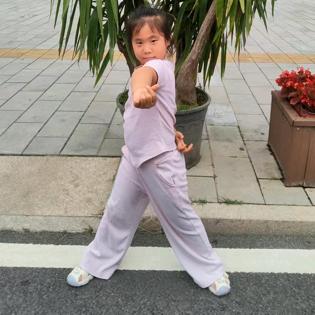 @张