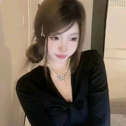 冷艳后妈