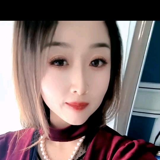 请叫我女王陛下