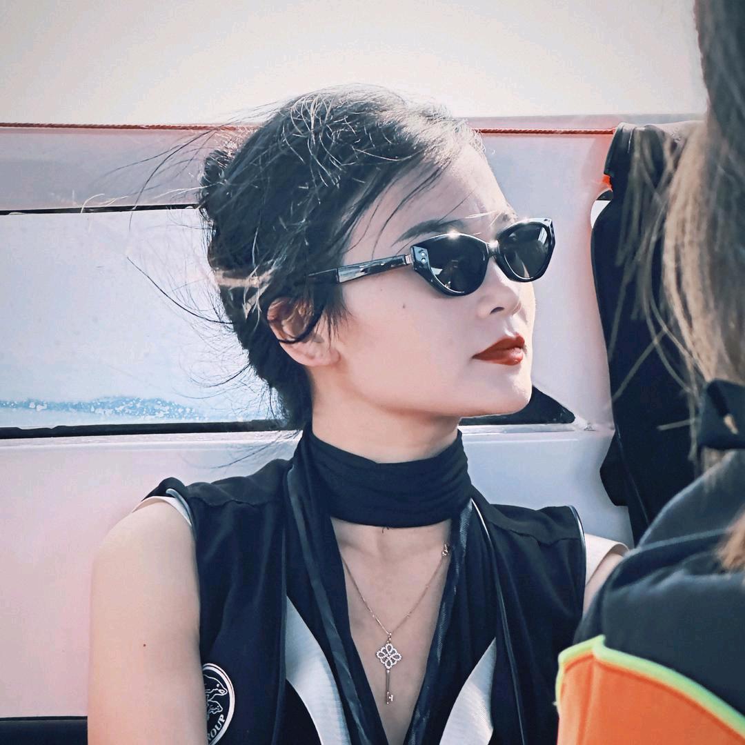 谢婷💎