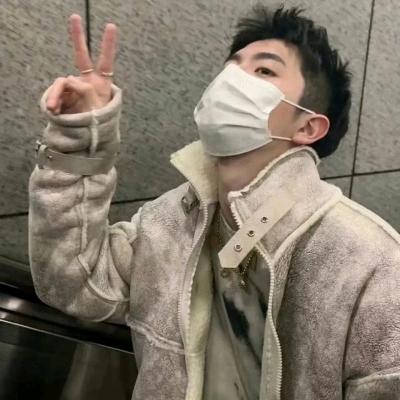 独孤孤独嘟咕噜嘟噜将军