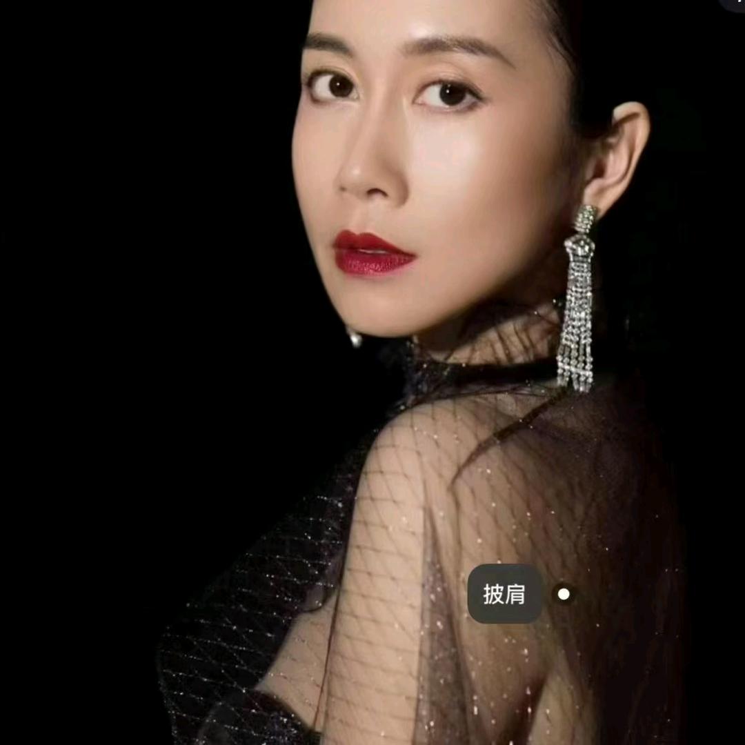 温姐姐美妆间