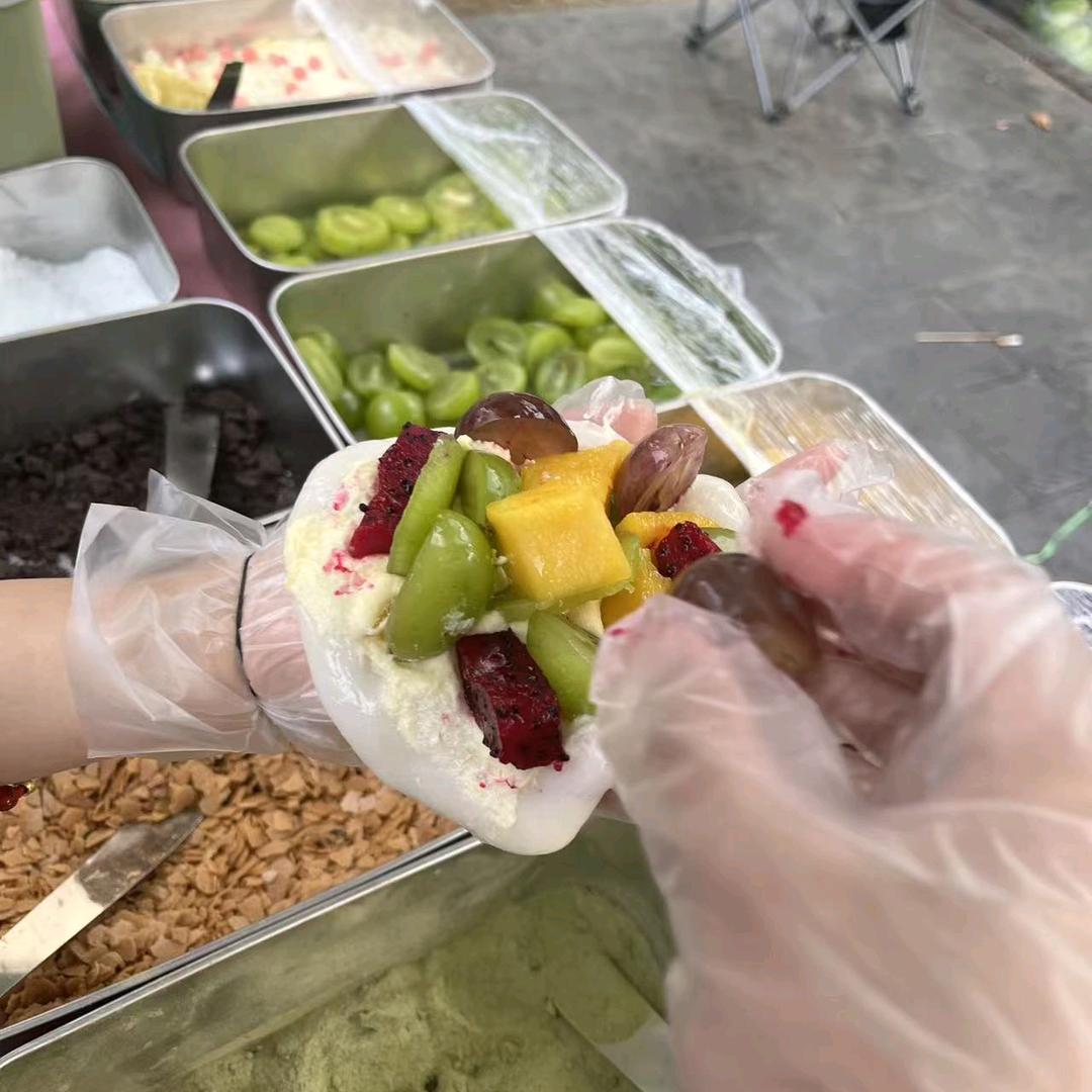 小糍的小摊