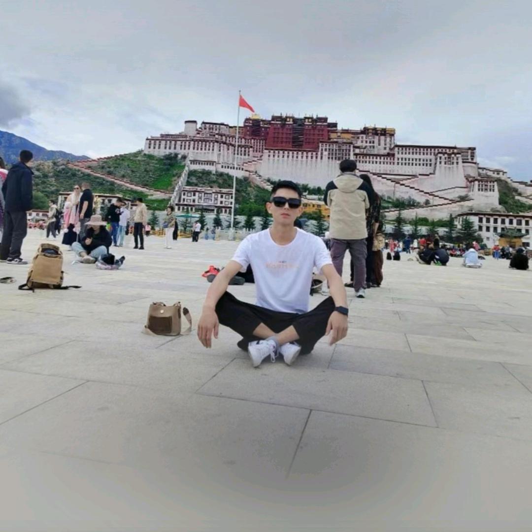 康浩草业.林财旺