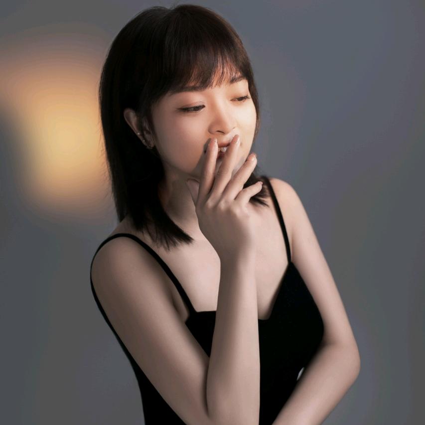 不负🌈Ling(ღ♡‿♡ღ)华