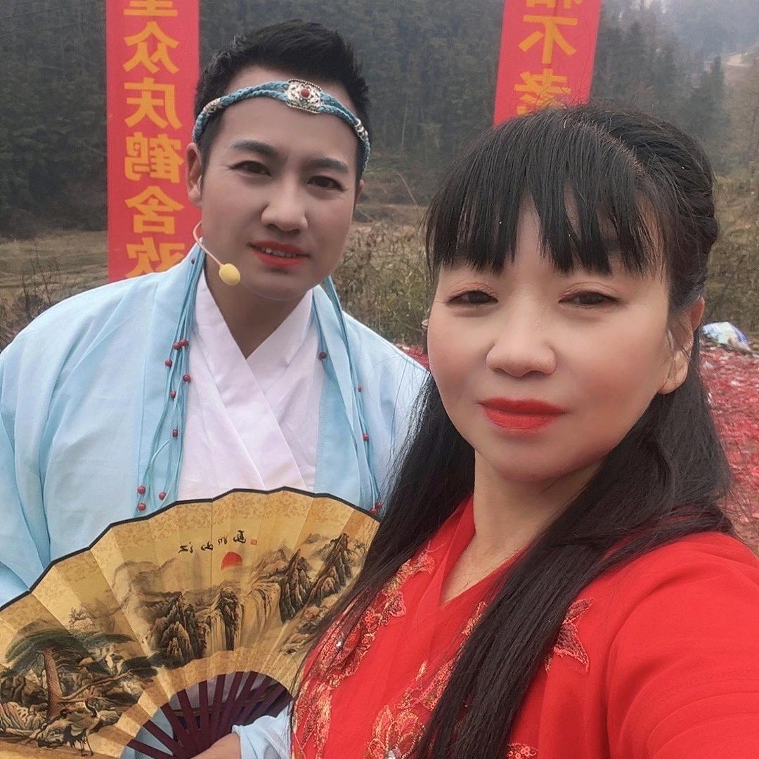 喜妈妈花轿迎亲华姐（团队招人）