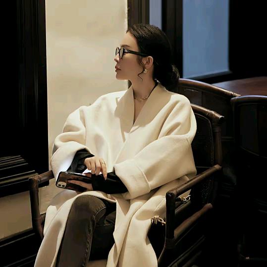 P.exiu潘依绣(时尚精选)