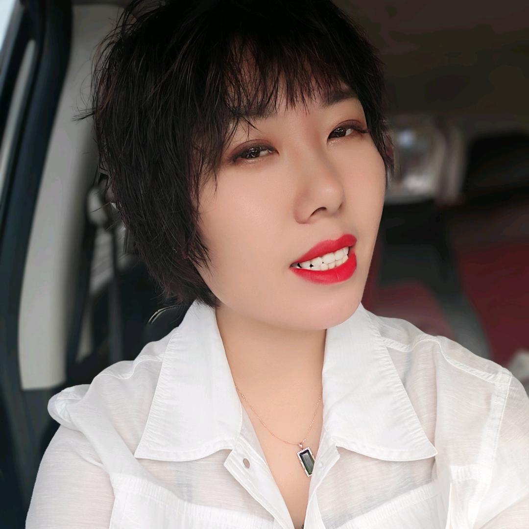我是julia