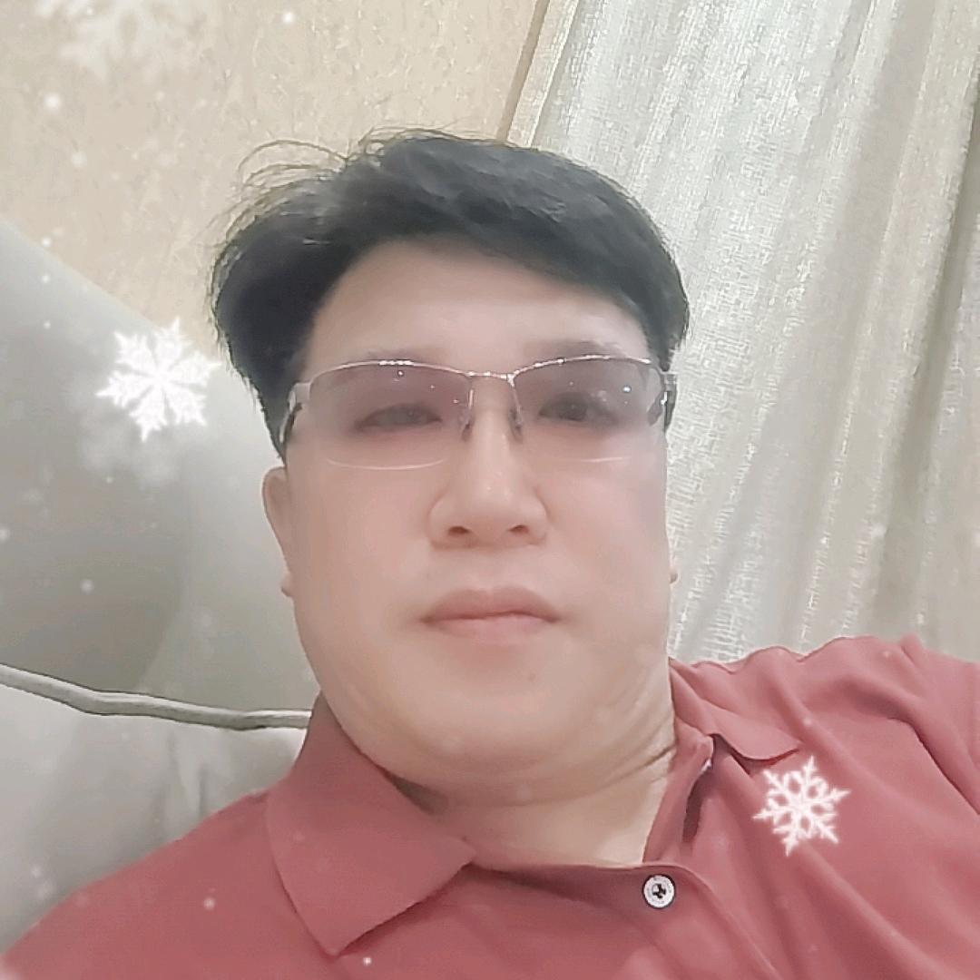 中国鑫盼铭品城市安防门