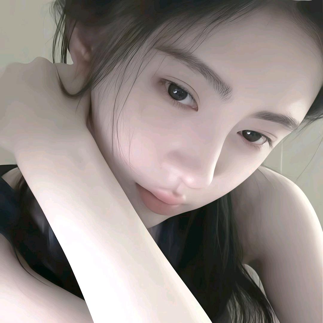 𝙉𝙖𝙞𝙫𝙚头像