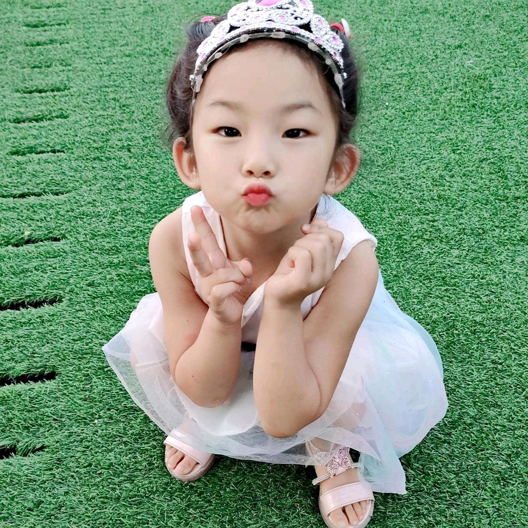 小糖果么么哒