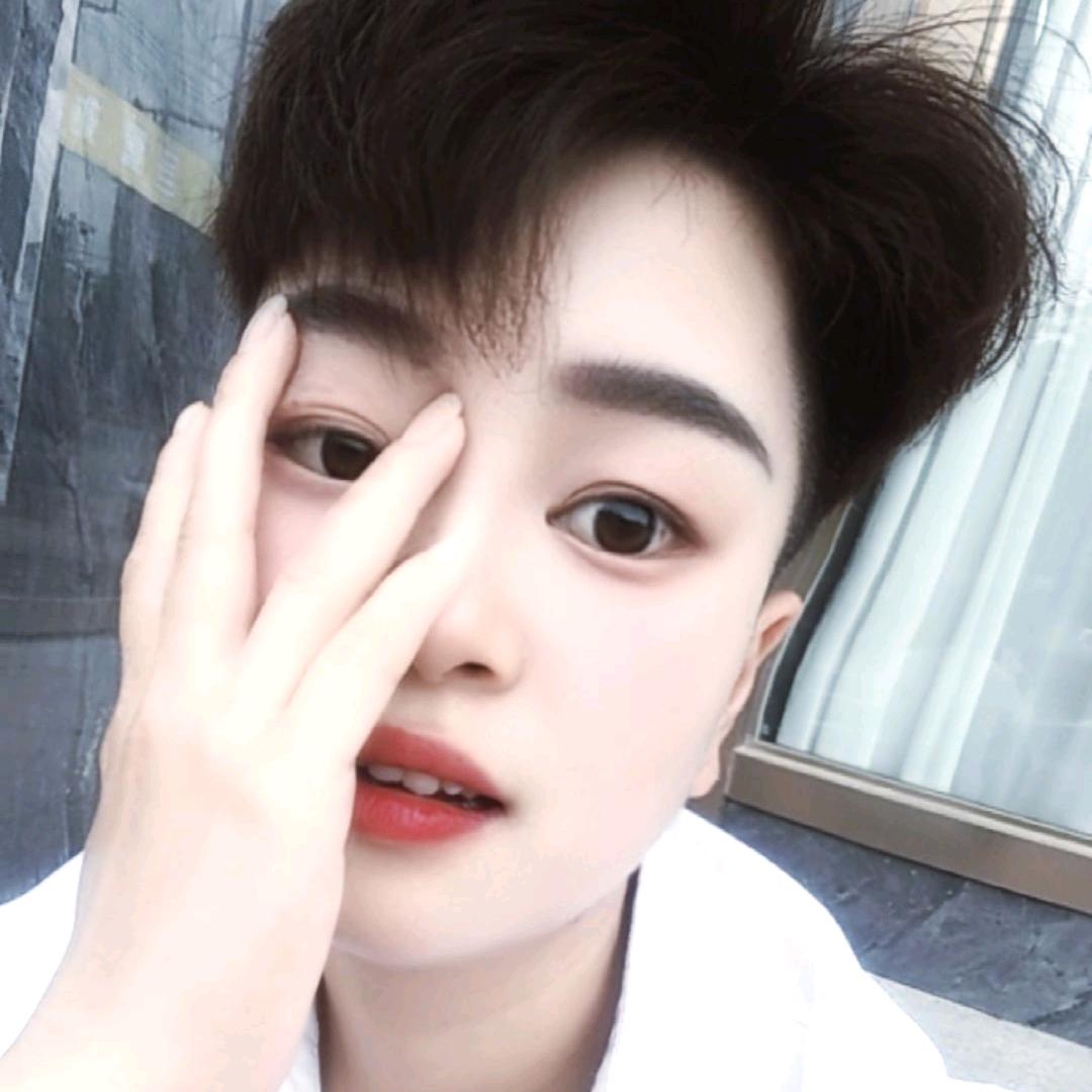 L🙈X🌱D