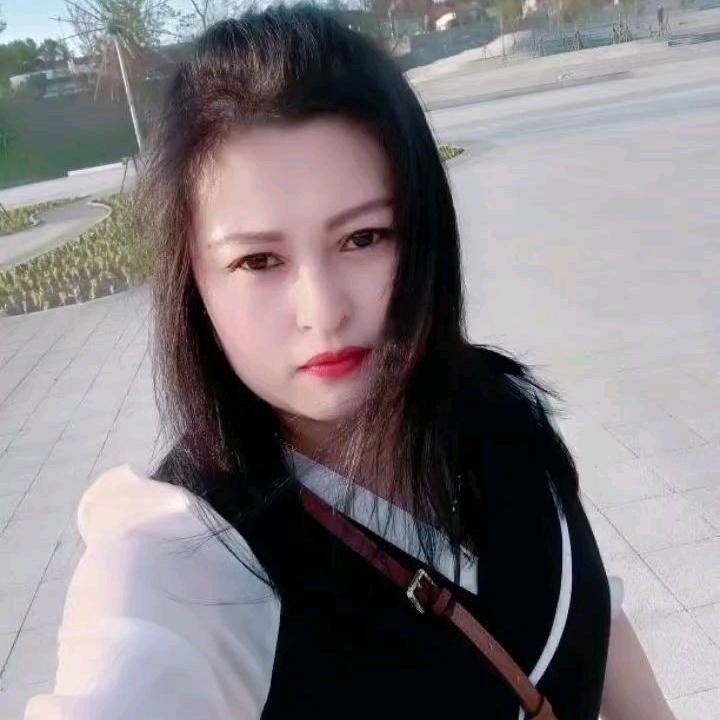 🍀微笑过后的伤☘️