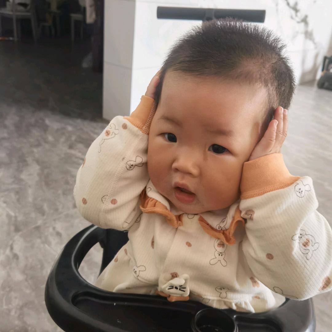 童车旁的小李