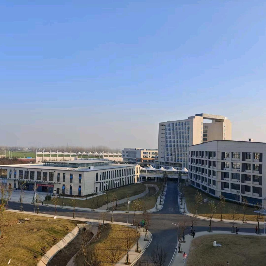 涡阳县科技学校（升学岳老师）