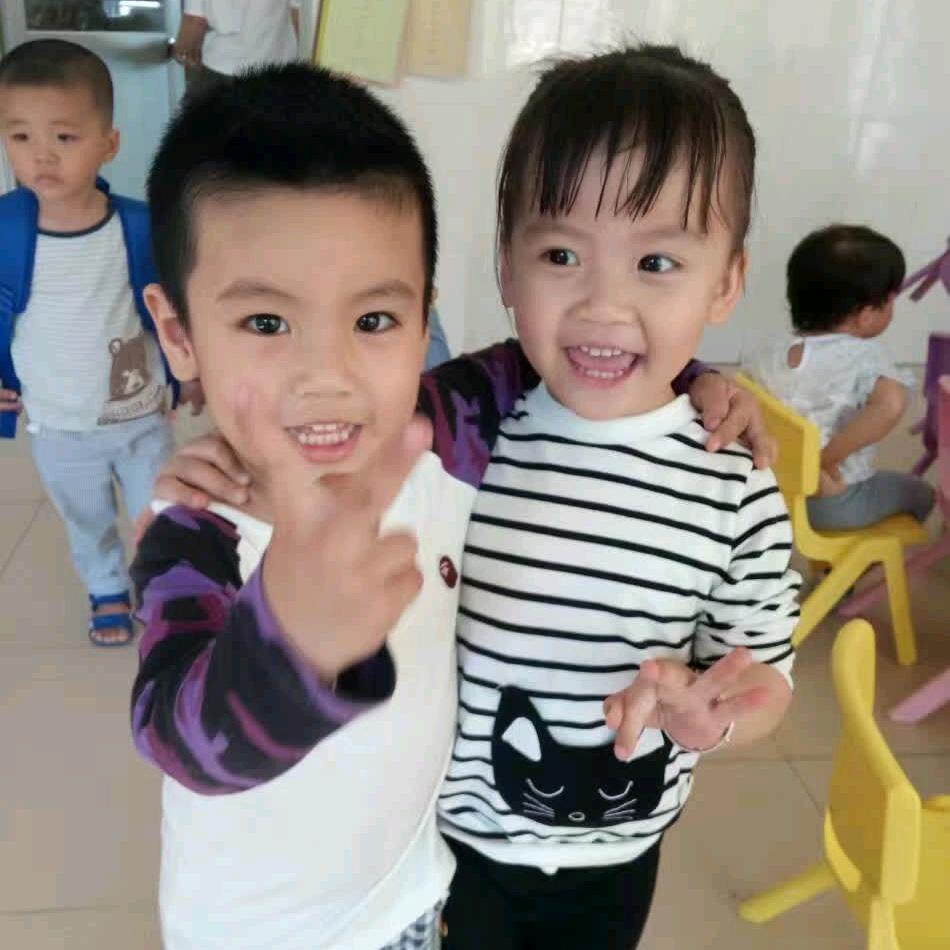 健瑞儿妇幼店母婴店育婴师静姐姐