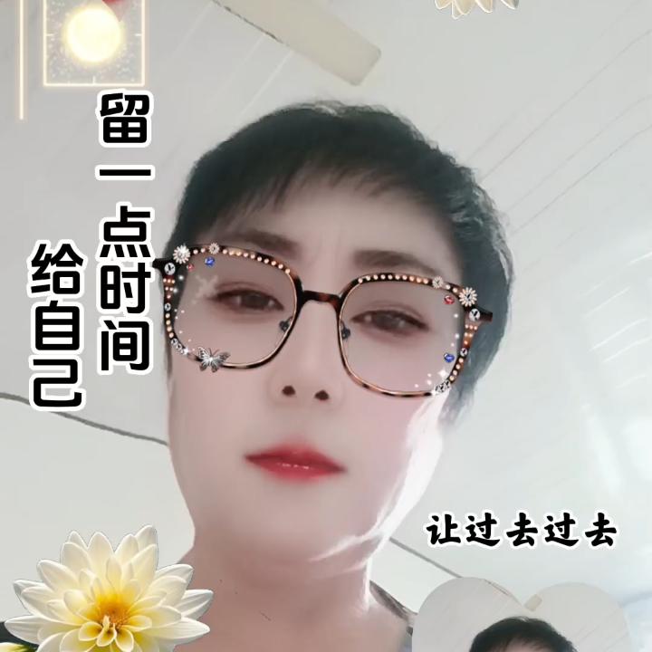 石庄村凊风扇舞队