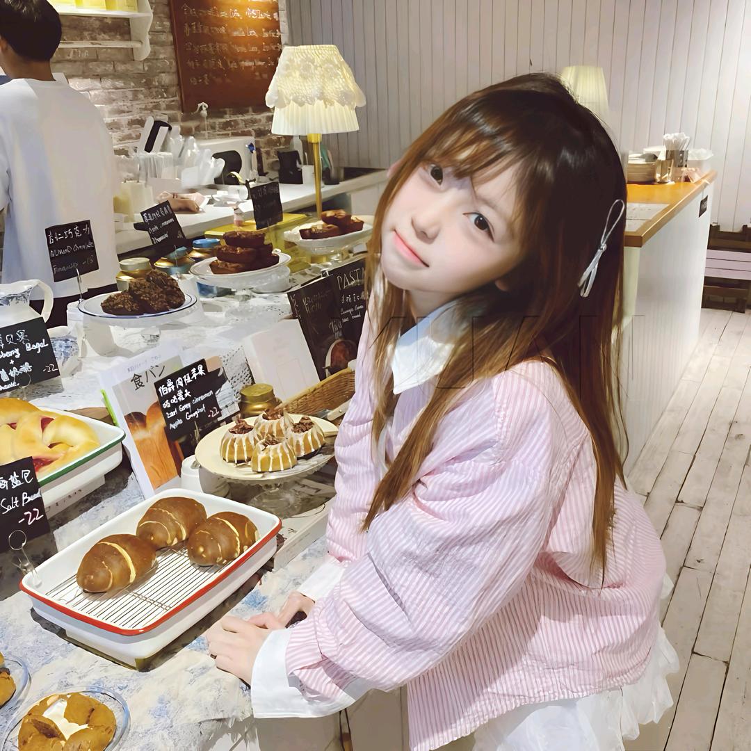 ᐡ•͈ ·̭ •͈ᐡ