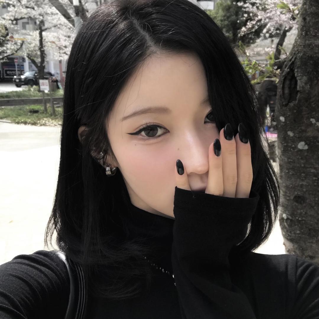 大下小君