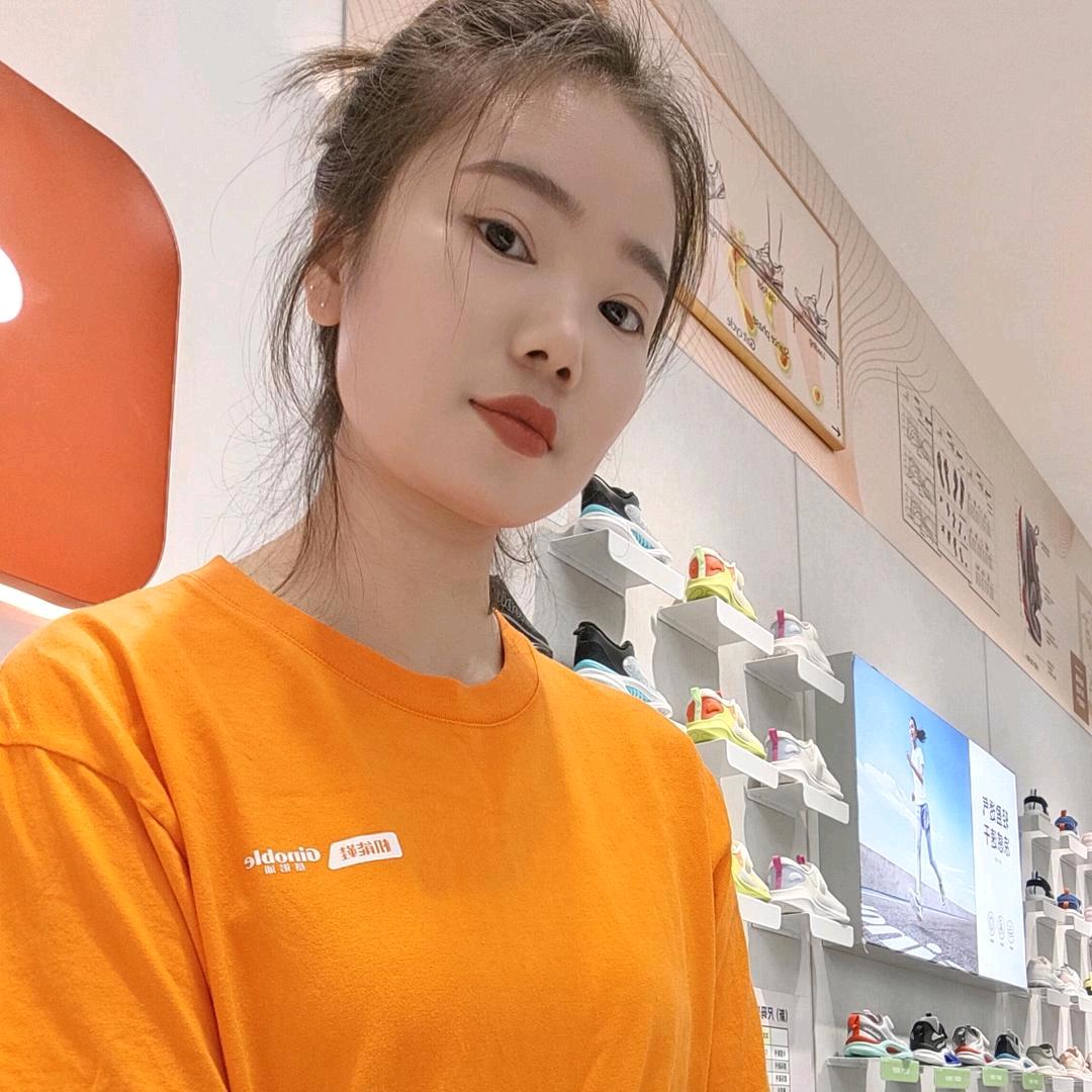 亻可可