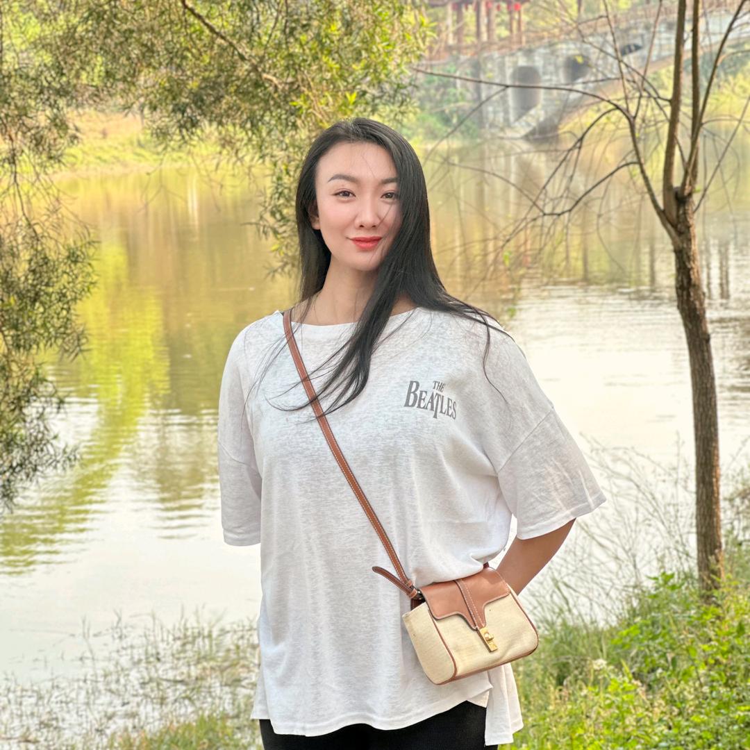 恩慧 （晶小朵）