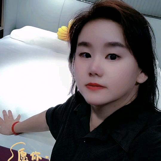 席乐顿名床，沙发