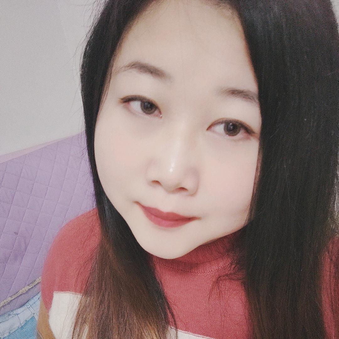 莉莉吖