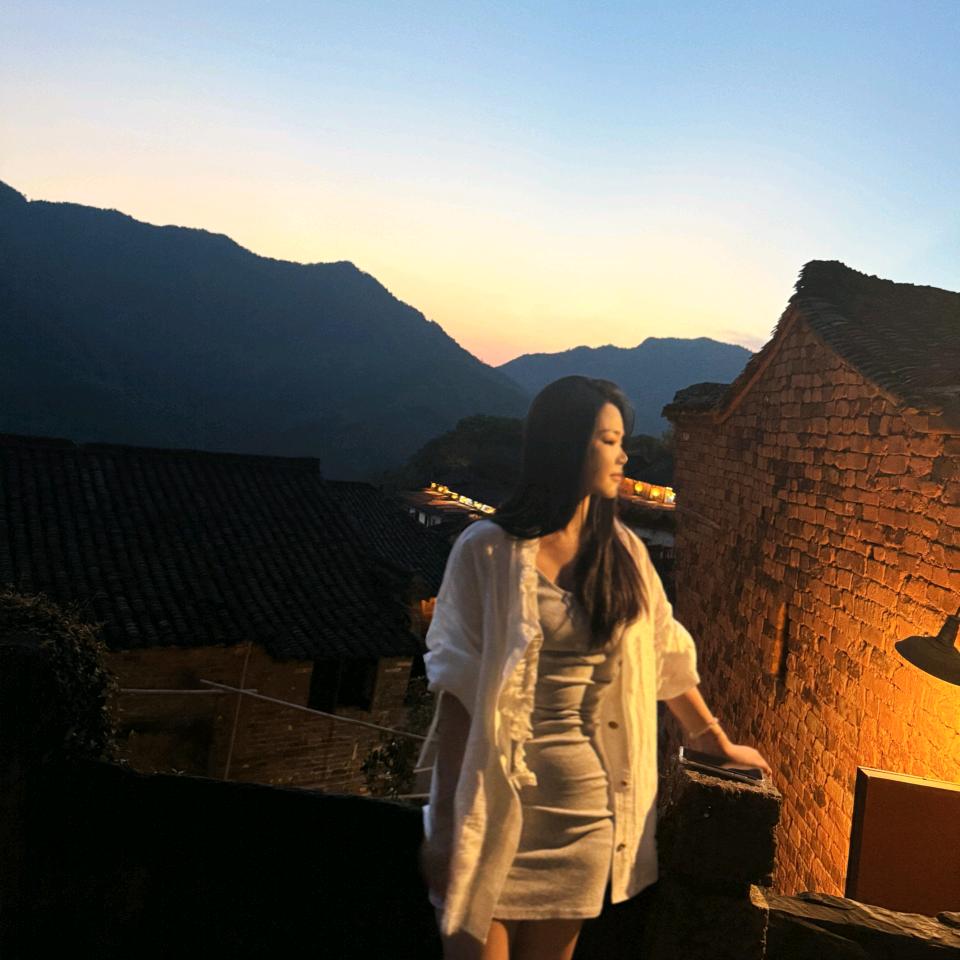 何秋兔也太可爱了bua~