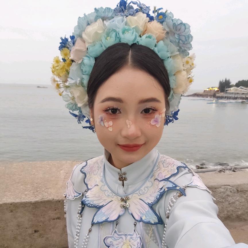 么凹猫🐱