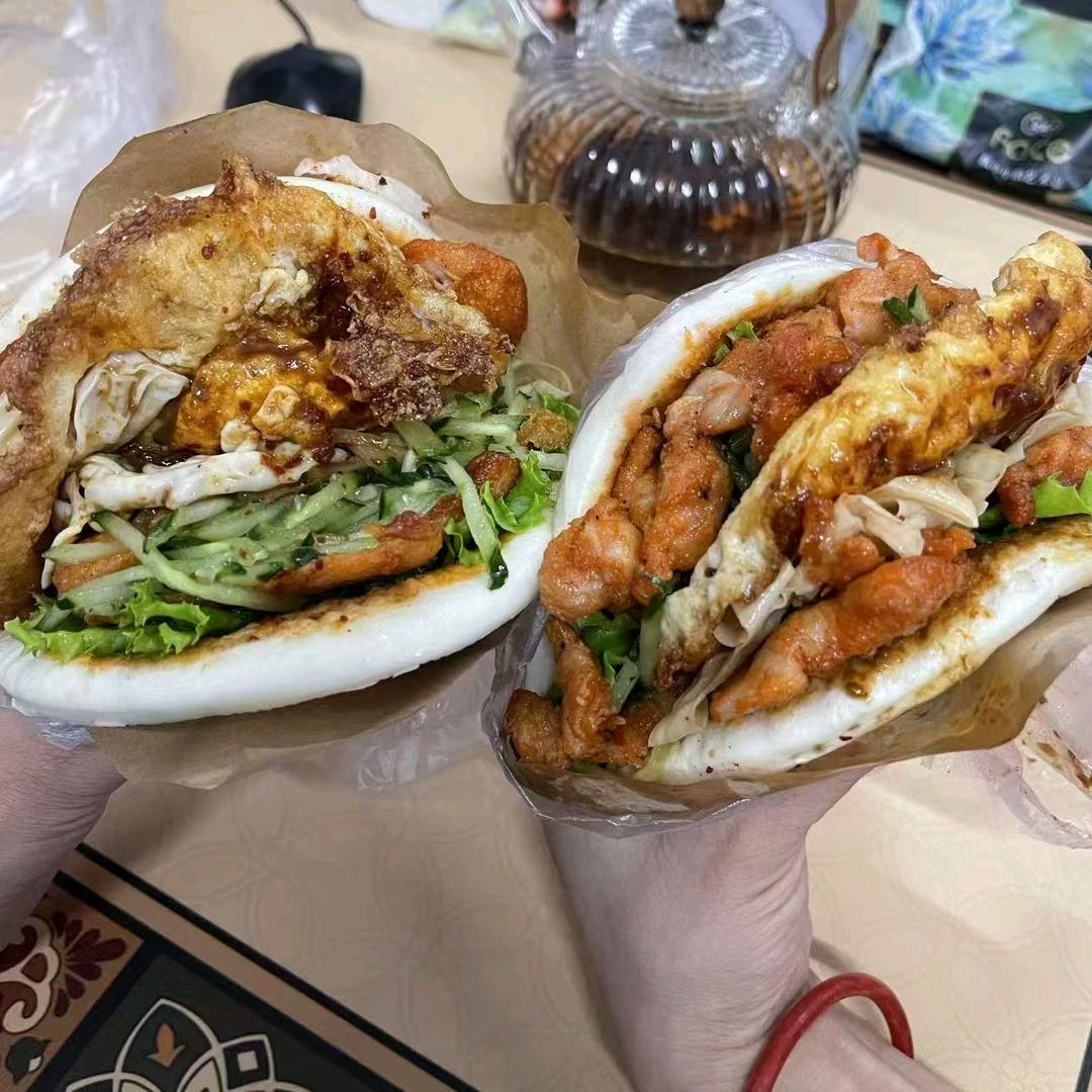 超大里脊肉饼.馄饨铺