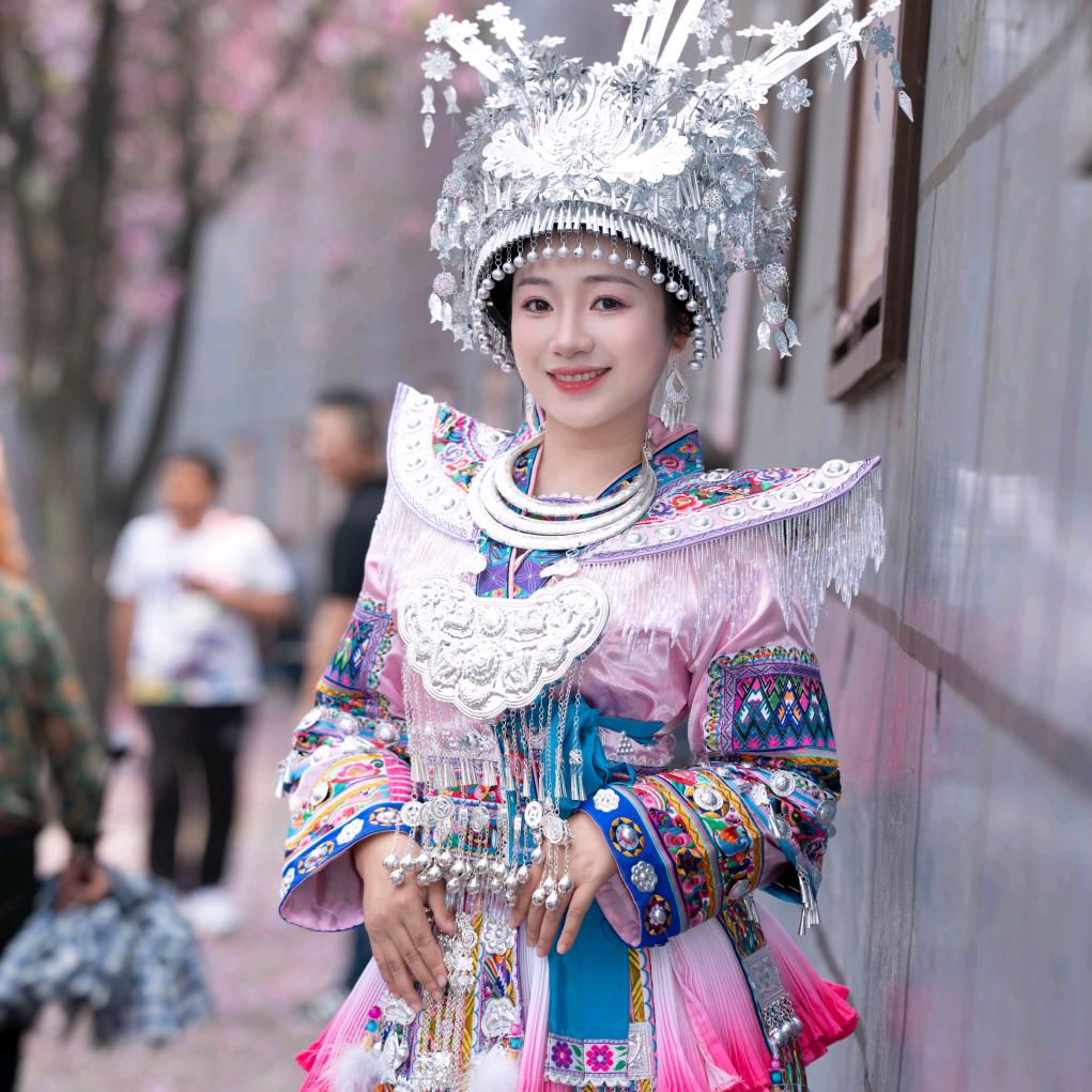 芷欣1123山三妹经典山歌剪辑