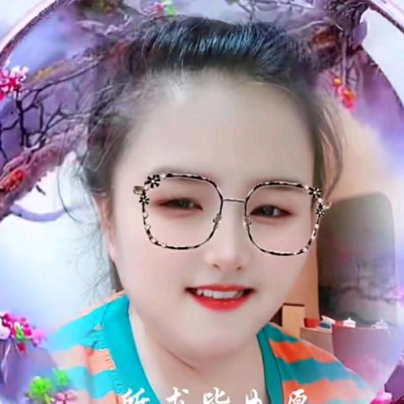 杨青青