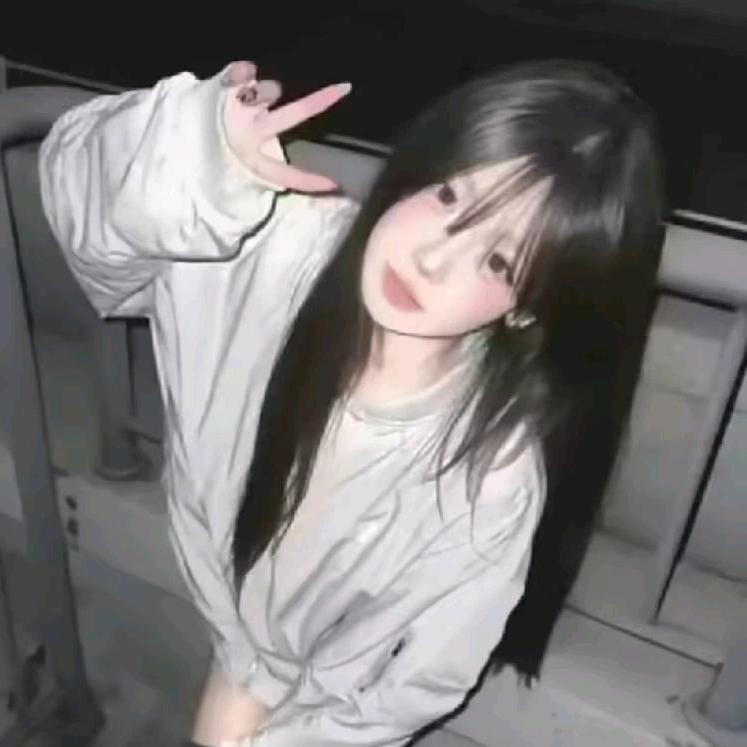 网红女主和闺蜜