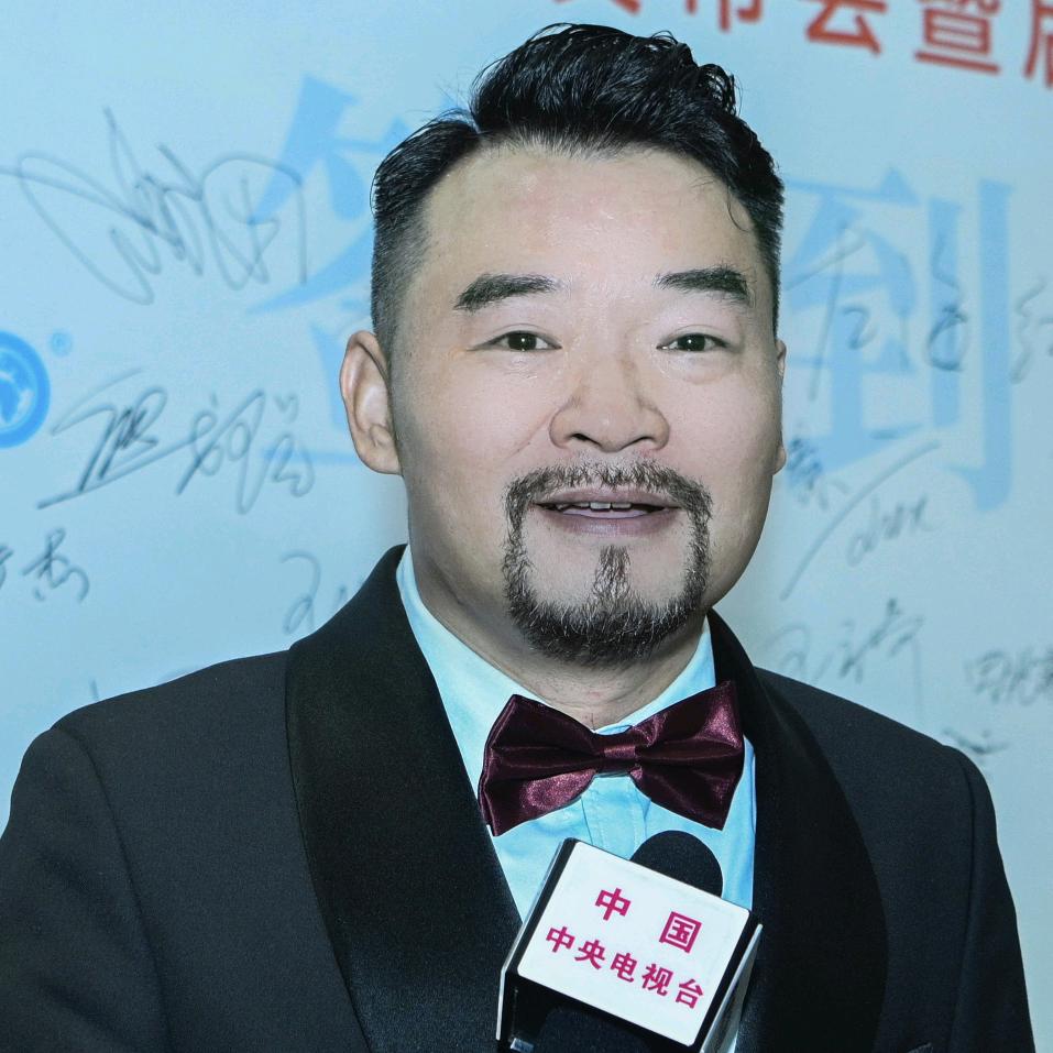 ⛳唐一龙（高尔夫平民化公益推广第11年）