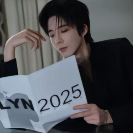 LYN·睫毛下的眼泪